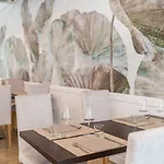 Pigalle Hotel