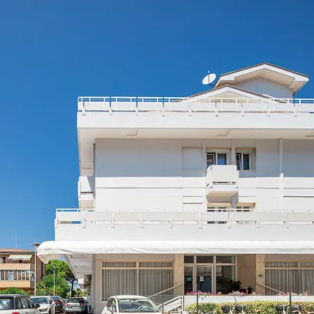 Hotel Pigalle 3*
