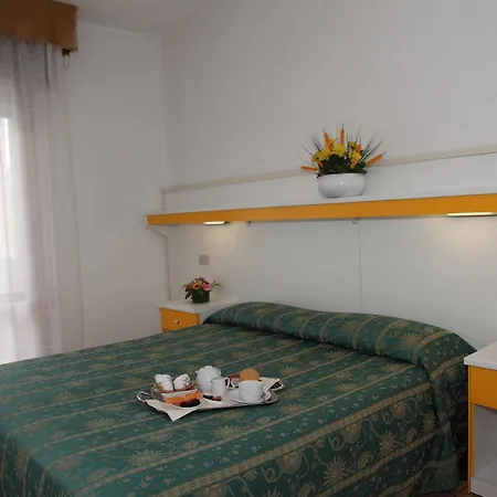 Hotel Pigalle 3*
