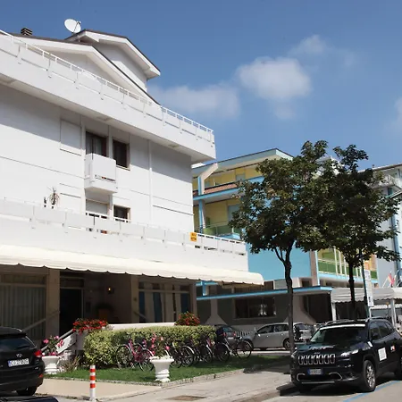 Pigalle 3* Lido di Jesolo